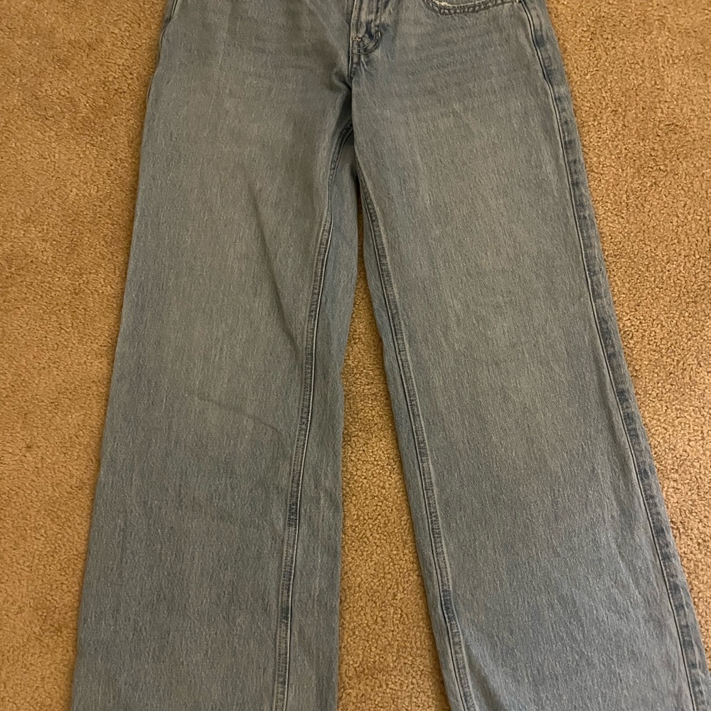 Hollister Light Blue Low-Rise short Baggy Jeans